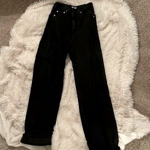 Levi's high loose 24 x 31 washed black